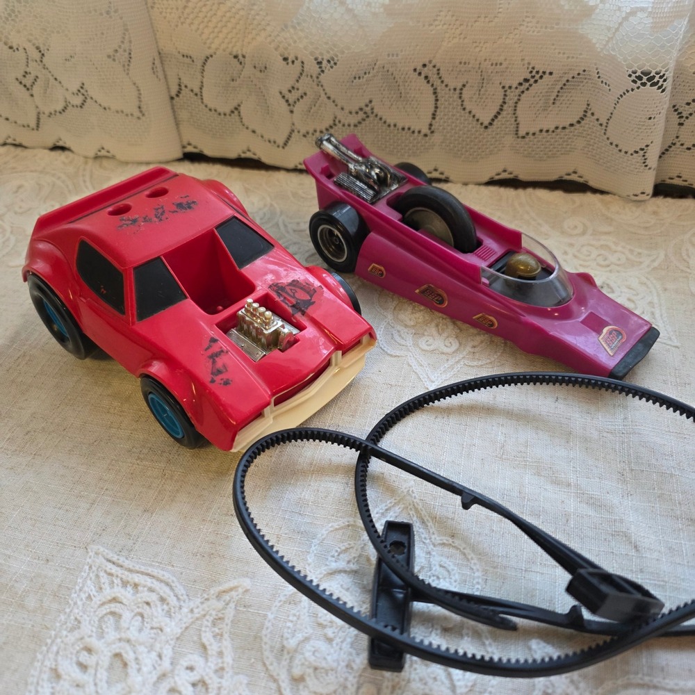 Kenner SSP Toy Cars Lot Red Circuit Breaker Pink Indy Racer 1970s Vintage